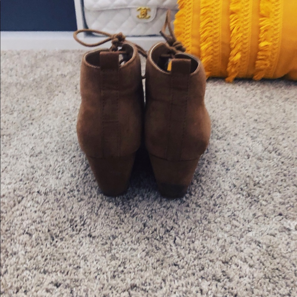 booties - Picture 3 of 3